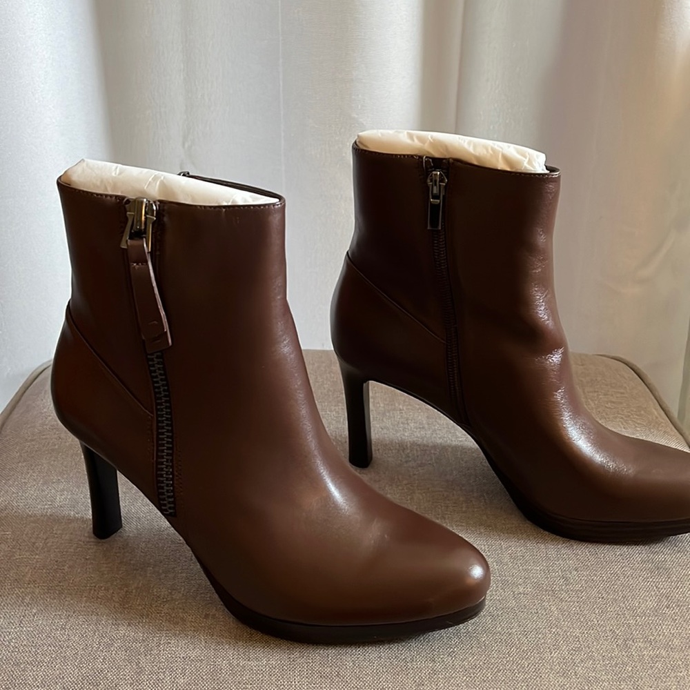 Naturalizer Boots